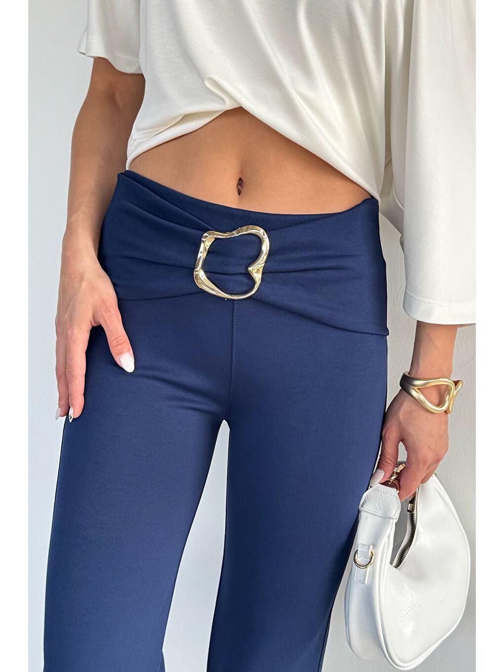 Lacivert Kadın Modal Kumaş Ön Tokalı Pantolon-3