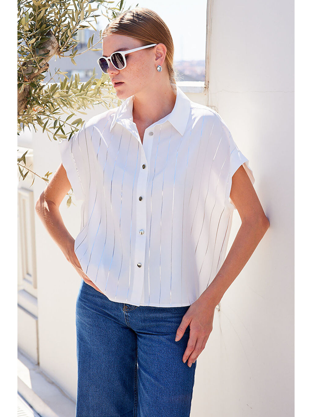 20262 Kısa Kol Çizgili Gömlek - Beyaz-2