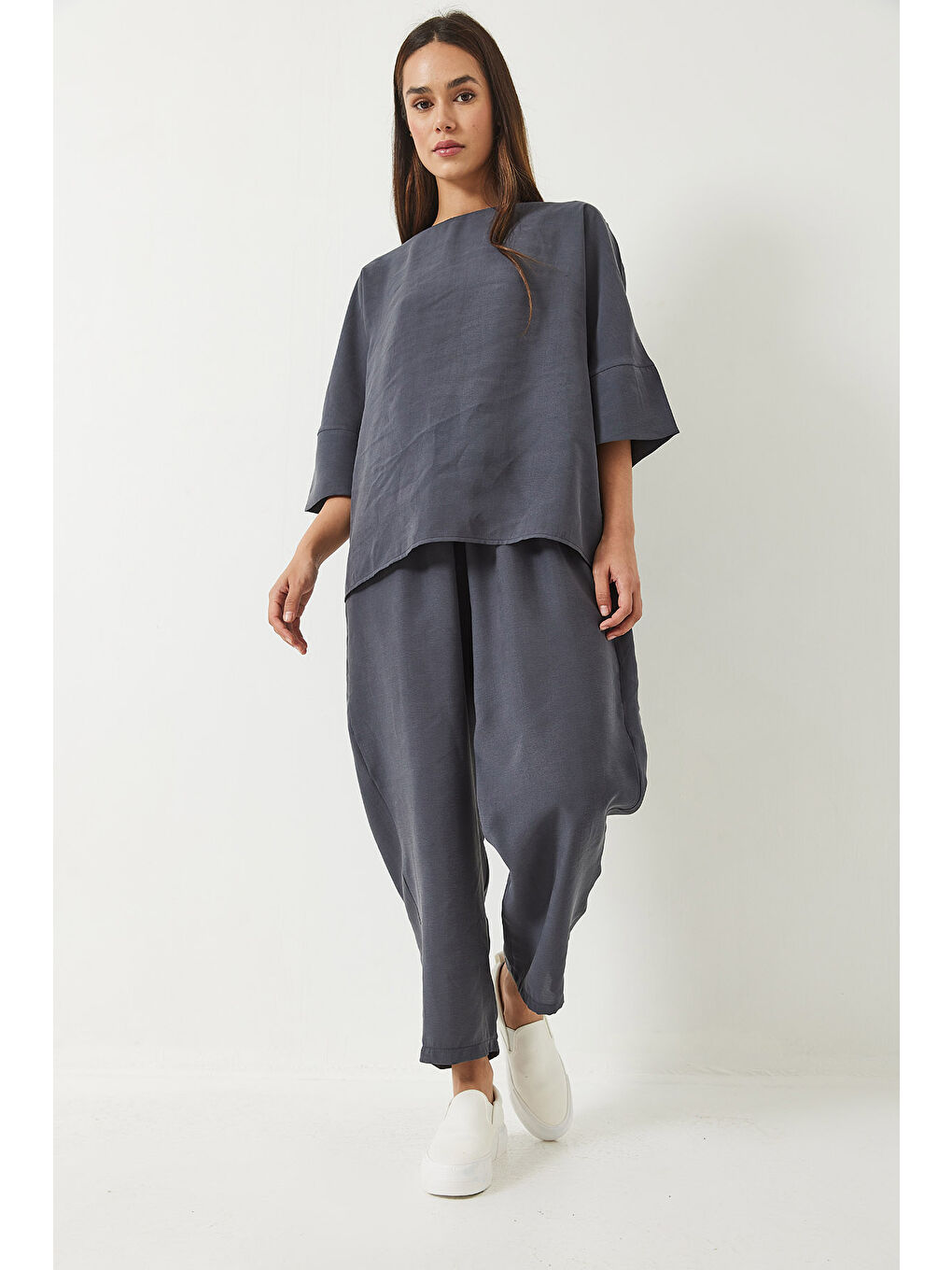 Antrasit Kadın Kayık Yaka Yarım Kol Bluz Beli Lastikli Şalvar Pantolon Alt-Üst Takım-1