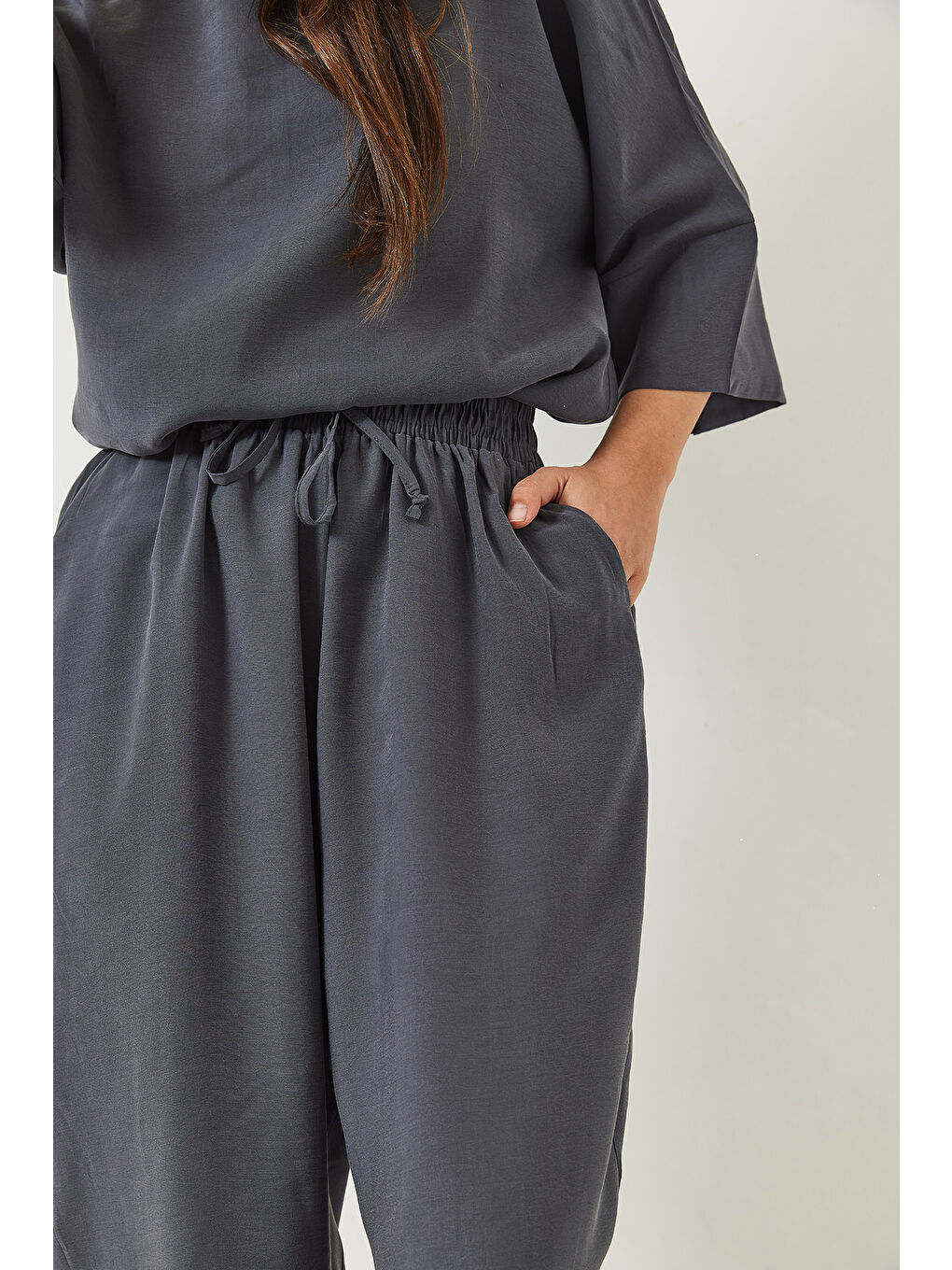 Antrasit Kadın Kayık Yaka Yarım Kol Bluz Beli Lastikli Şalvar Pantolon Alt-Üst Takım-5