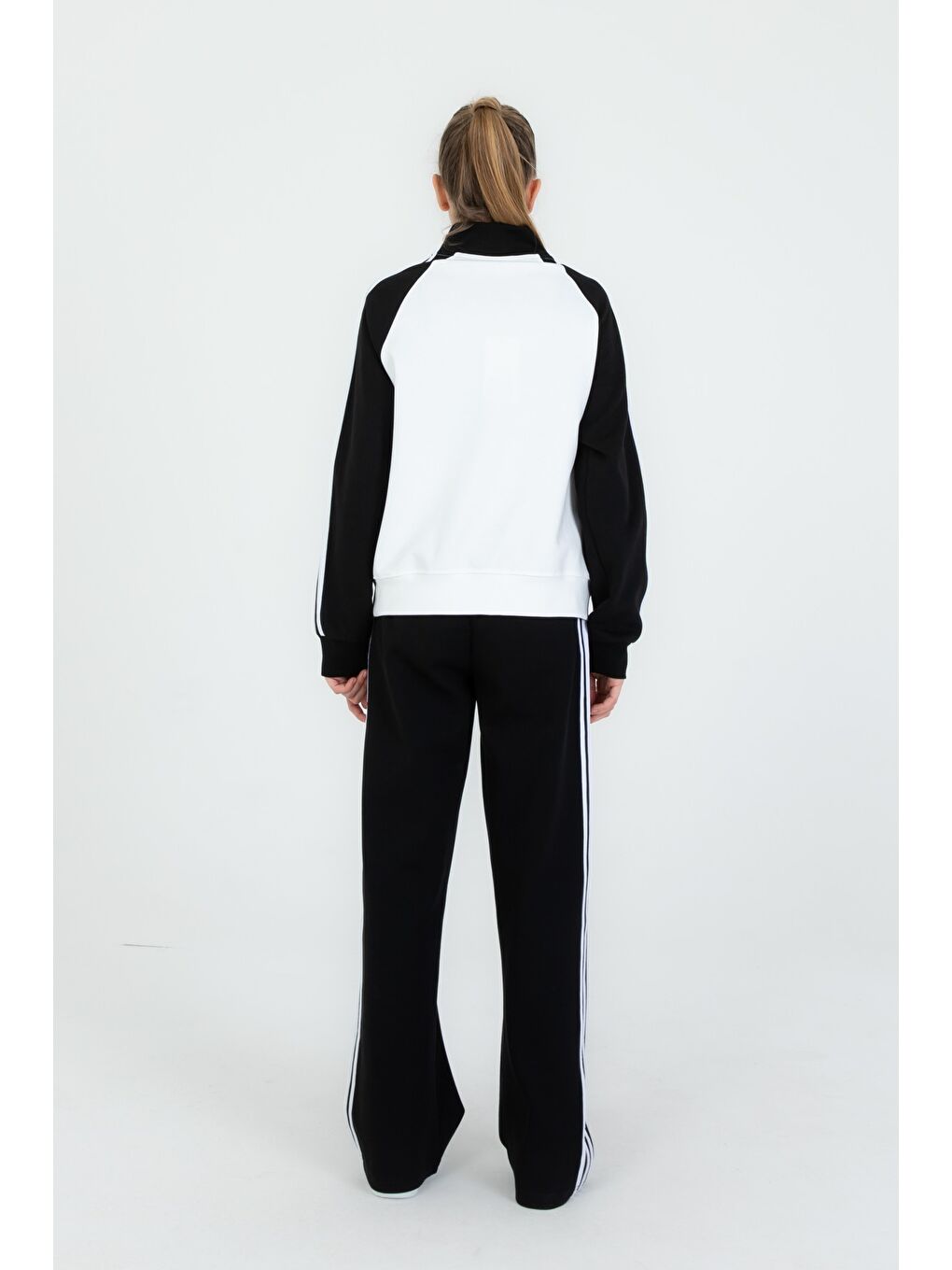 Siyah Kız Çocuk Fermuar Yakalı Bol Paça Eşofman Takım-4