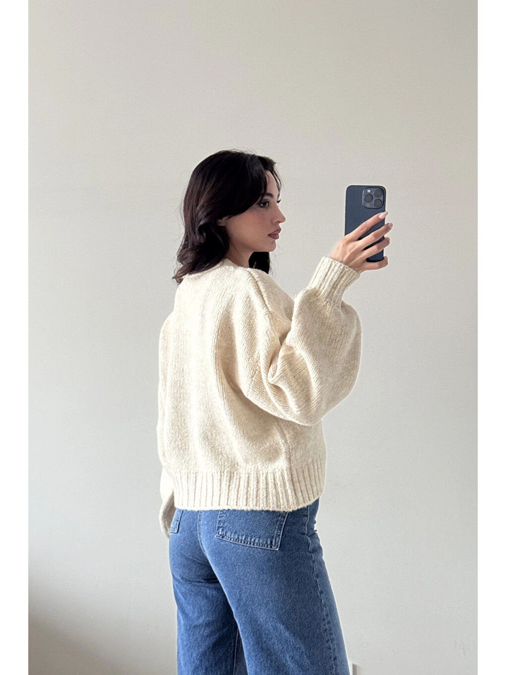 Kadın Bej V Yaka Hırka 2432-4