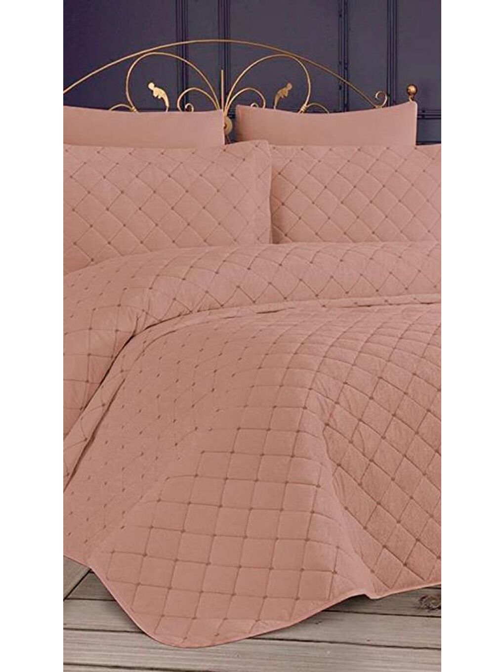Pembe Dessert Kadife Çift Kişilik Yatak Örtüsü Pudra