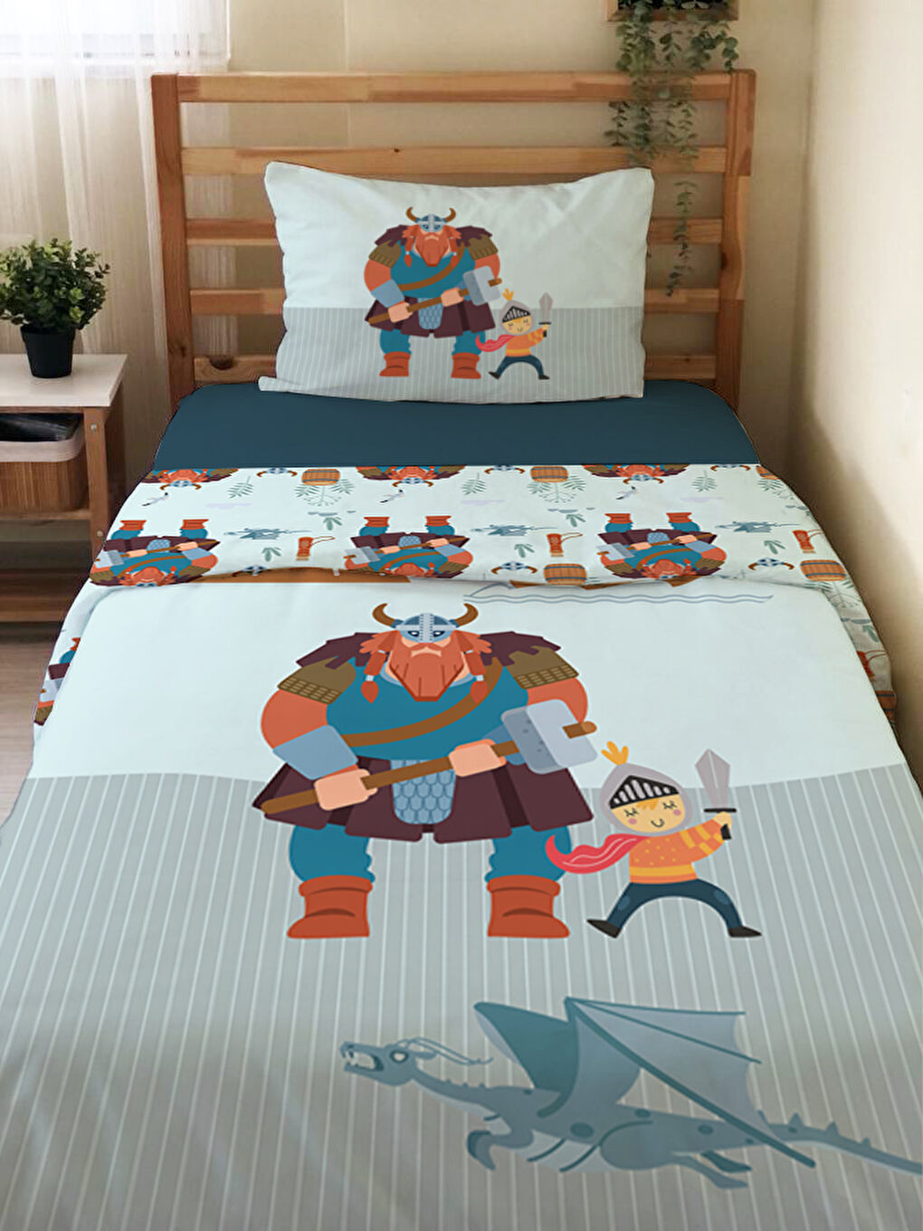 Karışık Çizgi Fiml Karakter Desenli Çarşafsız 2'li Takım Baskılı Tek Kişilik Nevresim Takımı 160x220 cm-1