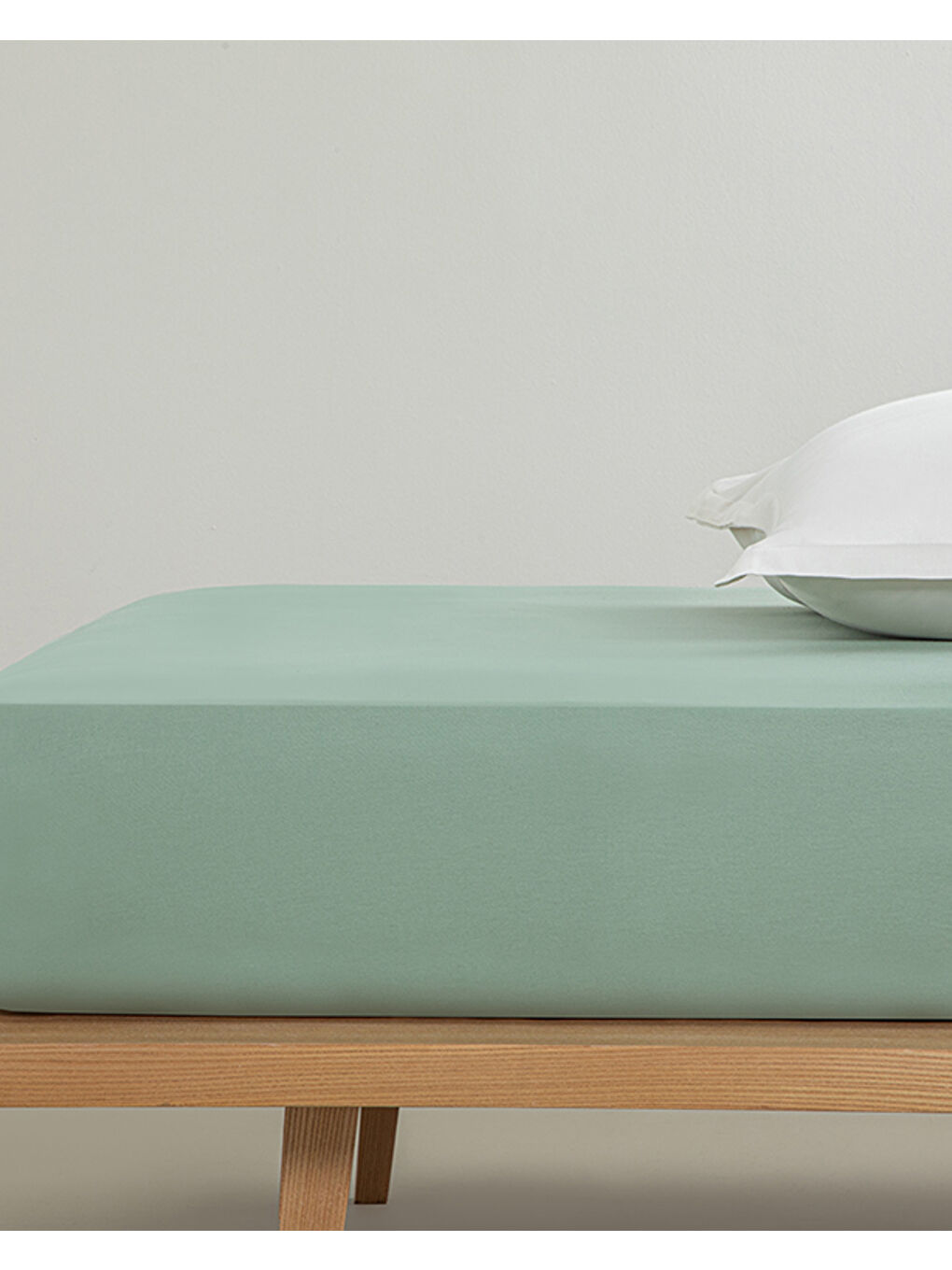 Düz Pamuklu King Size Lastikli Çarşaf Çağla Yeşili