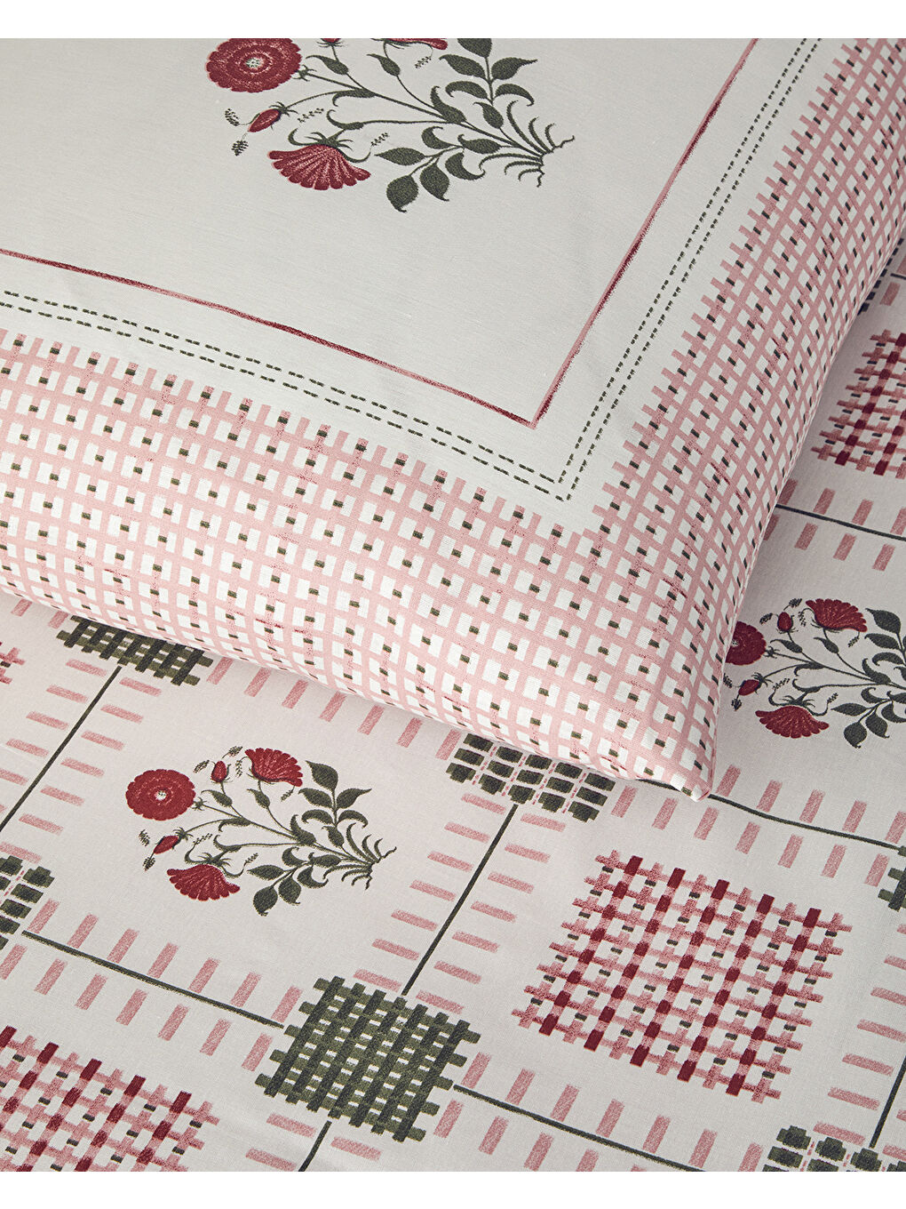 Pembe Floral Grid Pamuklu Ranforce Çift Kişilik Nevresim Seti 200x220 cm Gül Kurusu-3