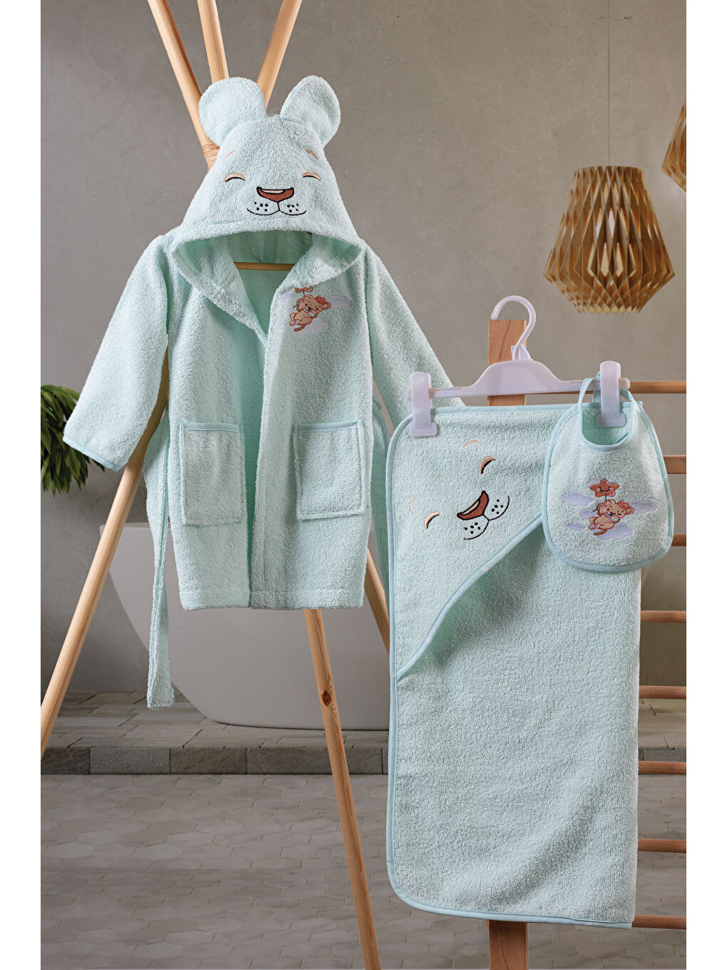 Karışık Pamuk Box Bebek Havlu Takimi Aslan Mint