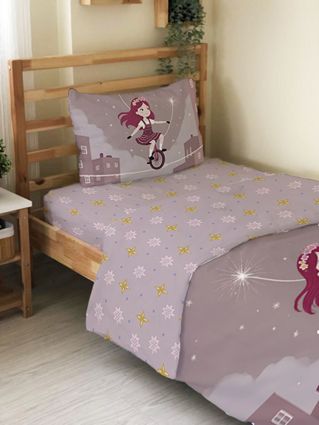 Karışık Kız Desenli Çarşafsız 2'li Takım Baskılı Tek Kişilik Nevresim Takımı 160x220 cm-2