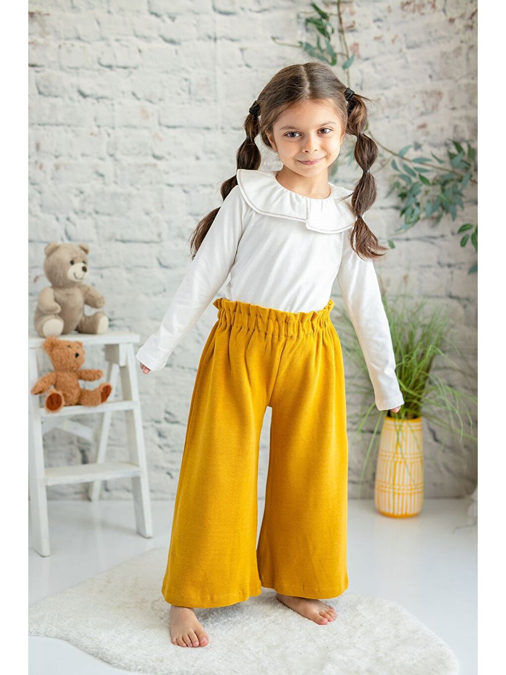 Kız Çocuk Sarı Esnek Bel Pantolon (2-7Yaş)-1