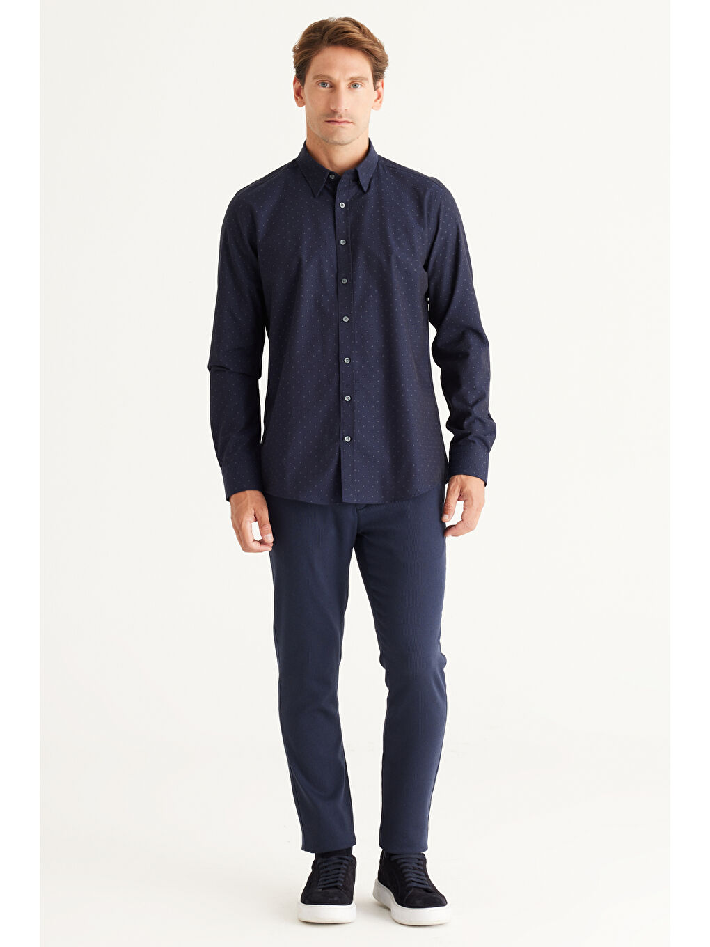 Erkek Lacivert Slim Fit Dar Kesim Gizli Düğme Yaka %100 Pamuk Gömlek-1