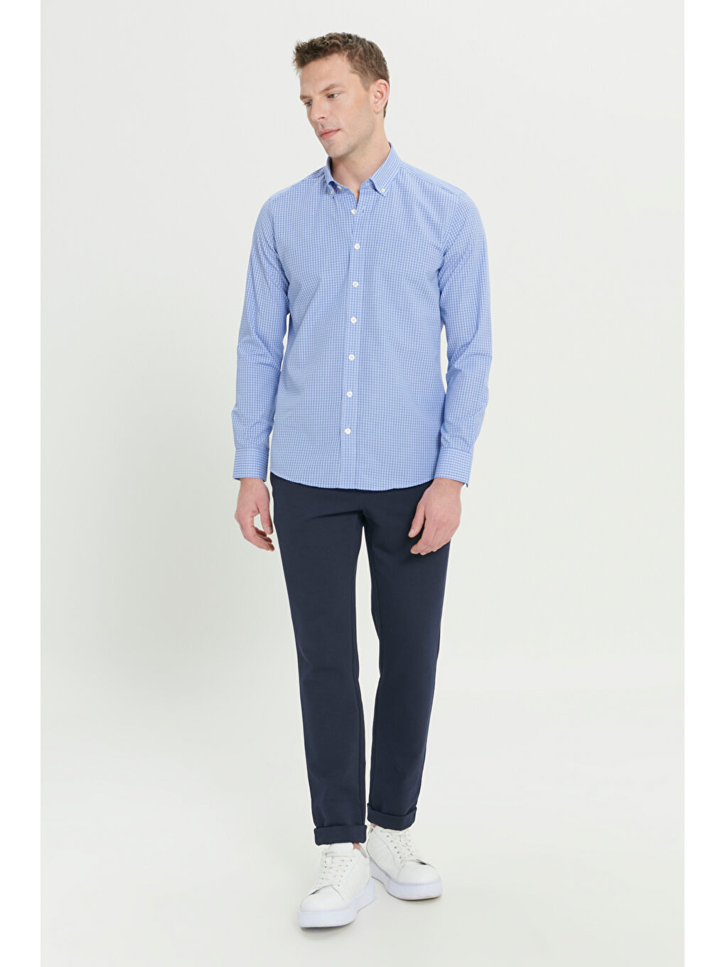 Erkek Mavi Slim Fit Dar Kesim Düğmeli Yaka Pamuklu Kareli Gömlek-1