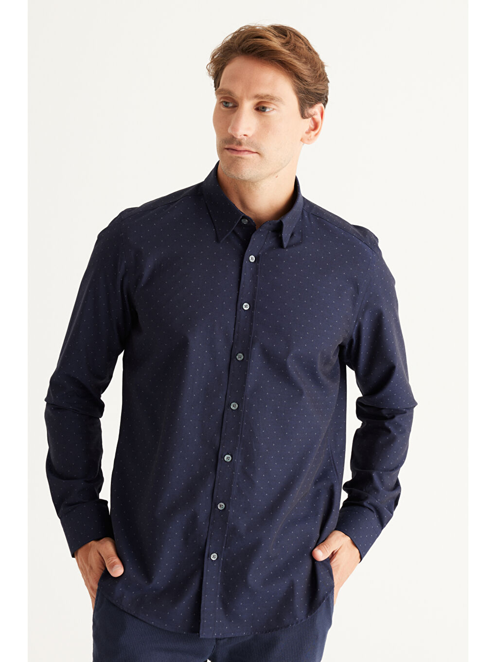 Erkek Lacivert Slim Fit Dar Kesim Gizli Düğme Yaka %100 Pamuk Gömlek-3