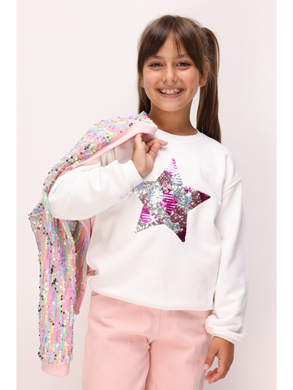 Ekru Pullu Yıldız Nakışlı Kız Çocuk Sweatshirt - Dina-1