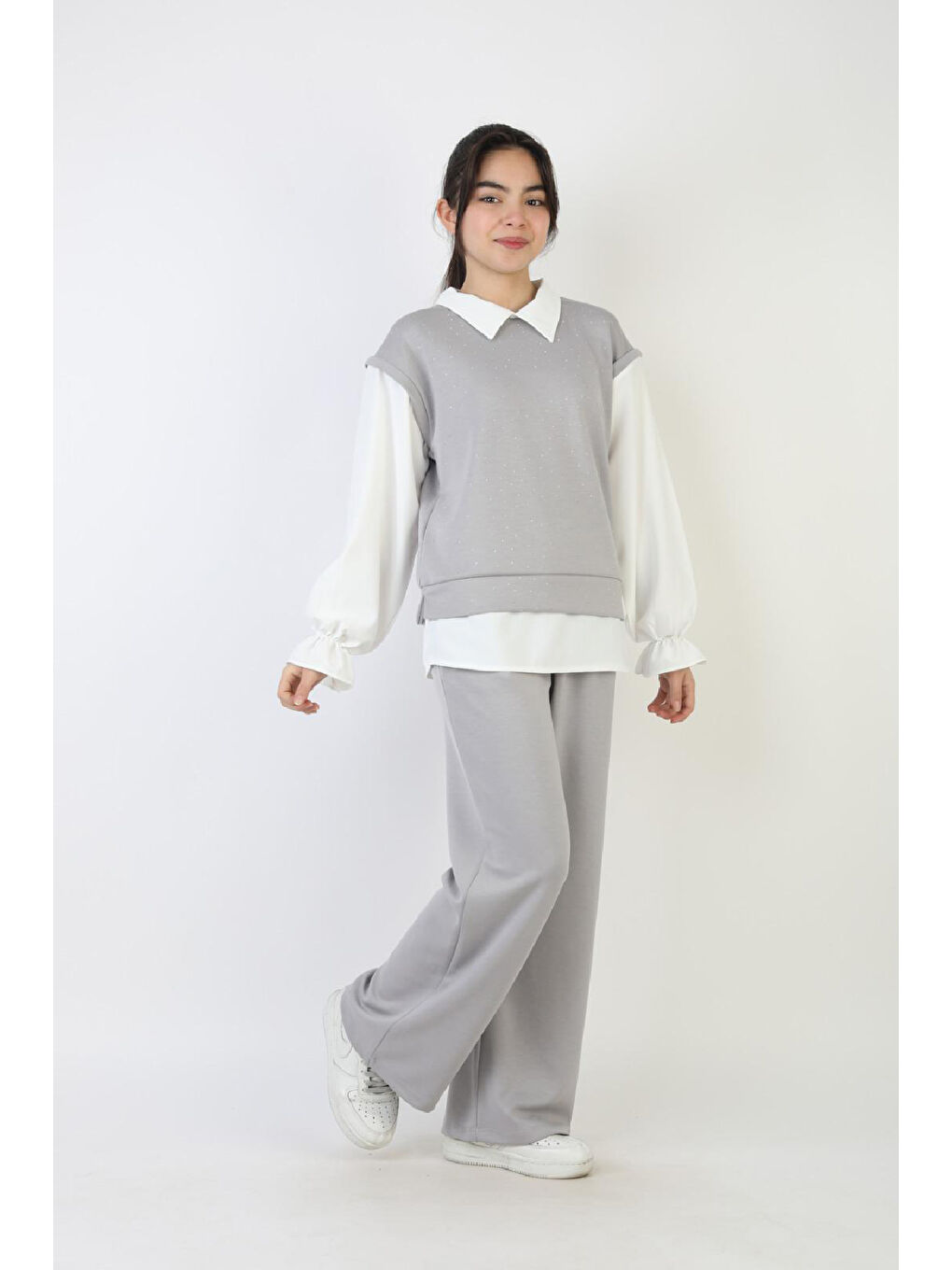 Gri Kız Çocuk 3'lü Takım - Double Face Kumaş-Taş Süslemeli ve Geniş Paçalı 12509-2