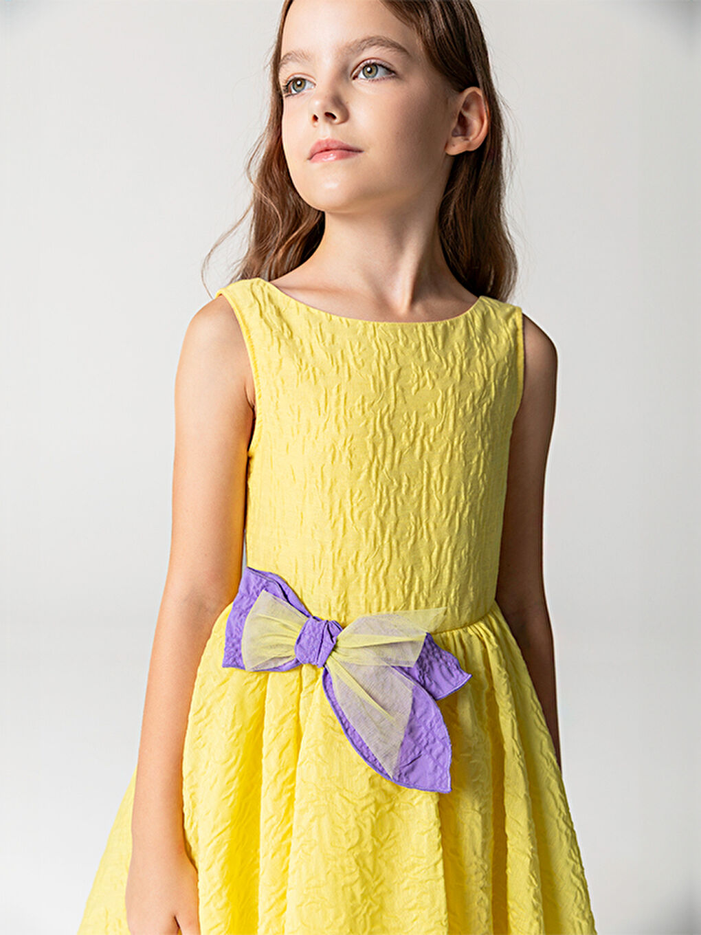 Sarı Kolsuz Fiyonk Detaylı Asimetrik Kız Çocuk Elbise-2