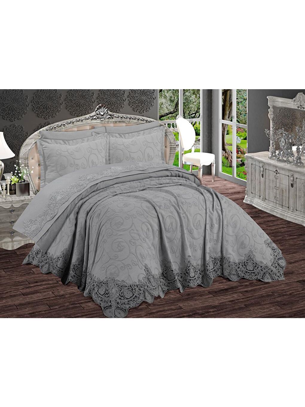 Boğaziçi 6 Parça Şönil Nakışlı Pike Takımı Gri