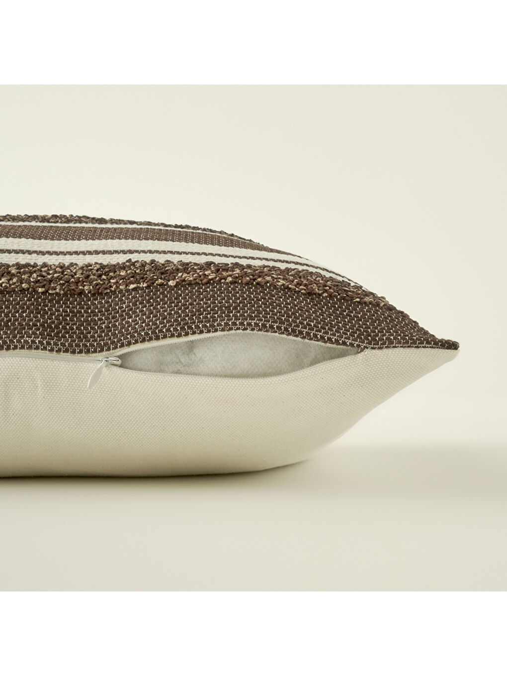 Divina Dekoratif Yastık Kılıfı Kahverengi (43x43 cm)-2