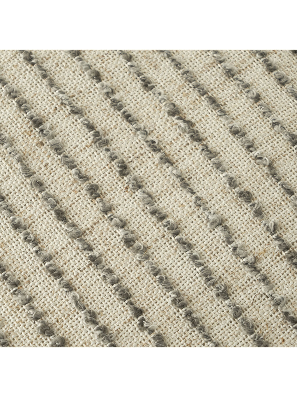 Bianca Dolgulu Dekoratif Yastık Gri (43x43 cm)-1