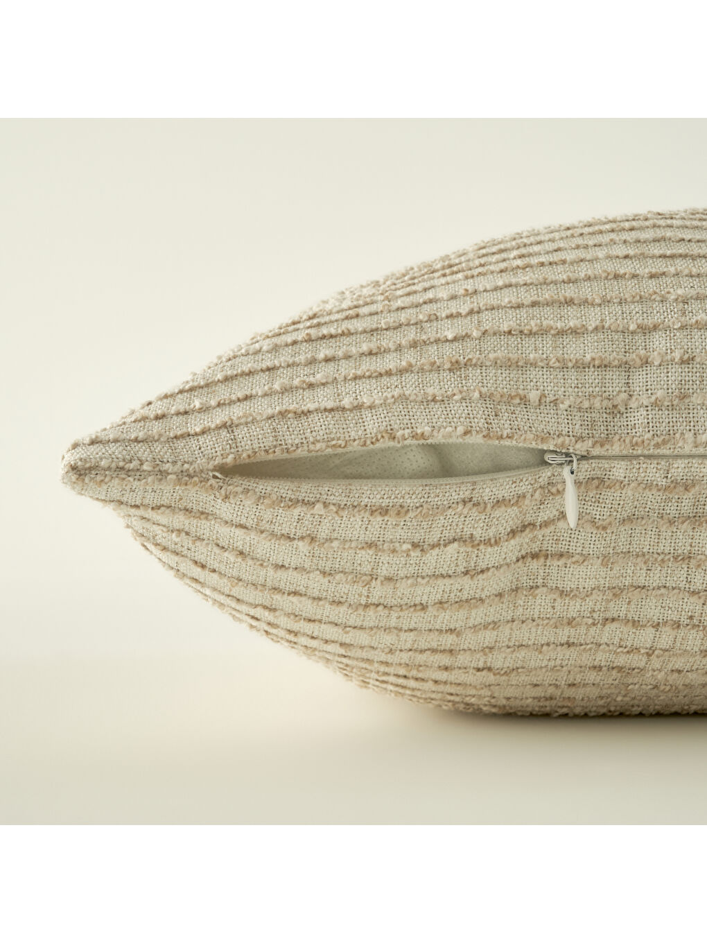 Ekru Bianca Dolgulu Dekoratif Yastık Krem (43x43 cm)-2