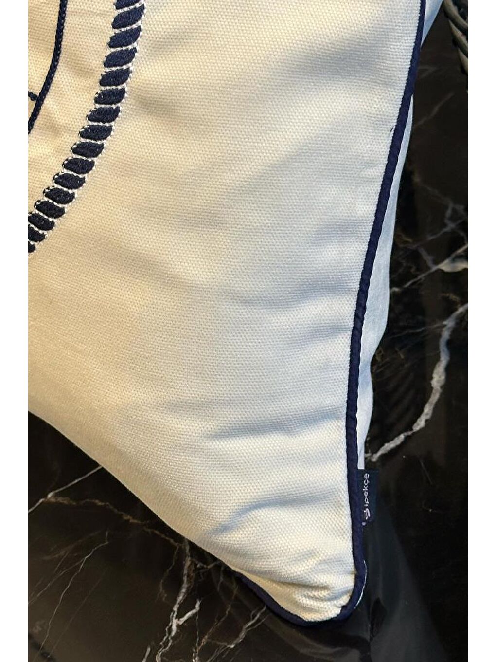 Karışık Denizci Lüx Nakışlı Keten Kırlent Kılıfı 45x45 cm-1