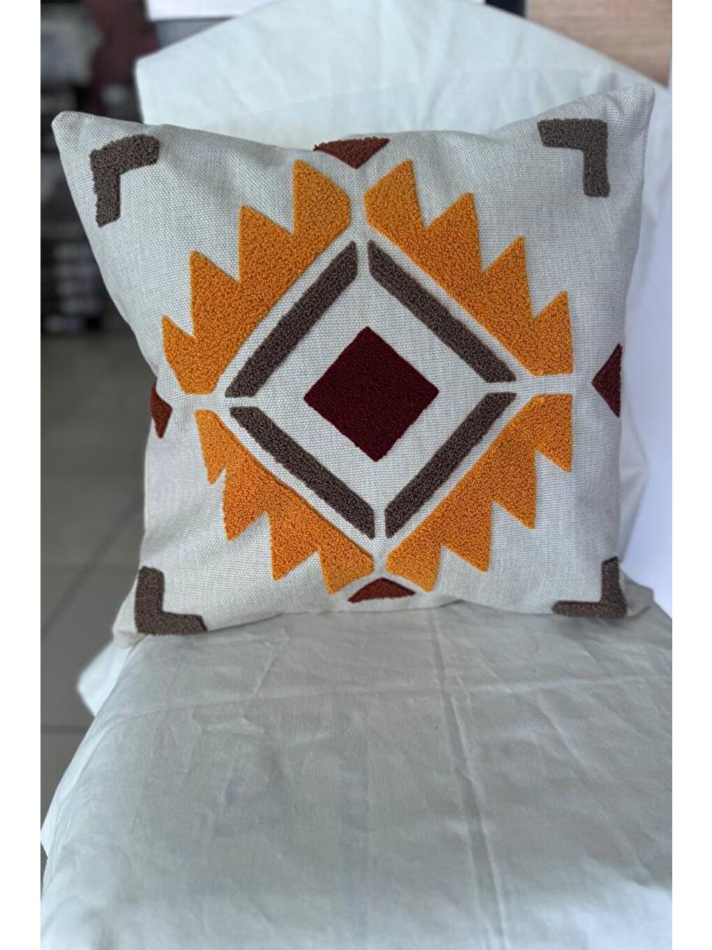 Karışık Carla 2li Punch Nakışlı Kırlent Kılıfı 45x45 Cm-1