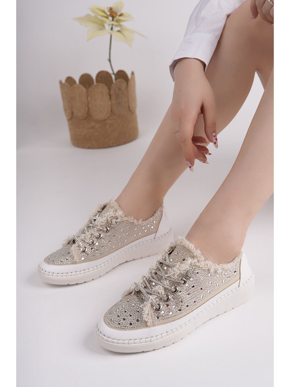 Bej VİENNA Bağcıklı Taşlı Kadın Günlük Denim Sneaker Spor Ayakkabı-4