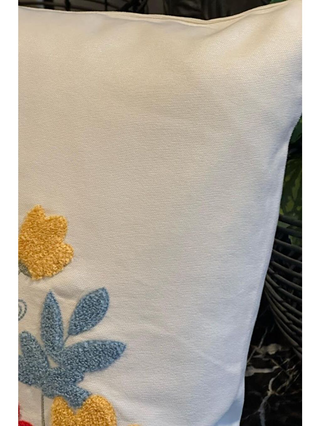 Karışık Diyar Lüx Nakışlı Keten Kırlent Kılıfı 45x45 cm-1