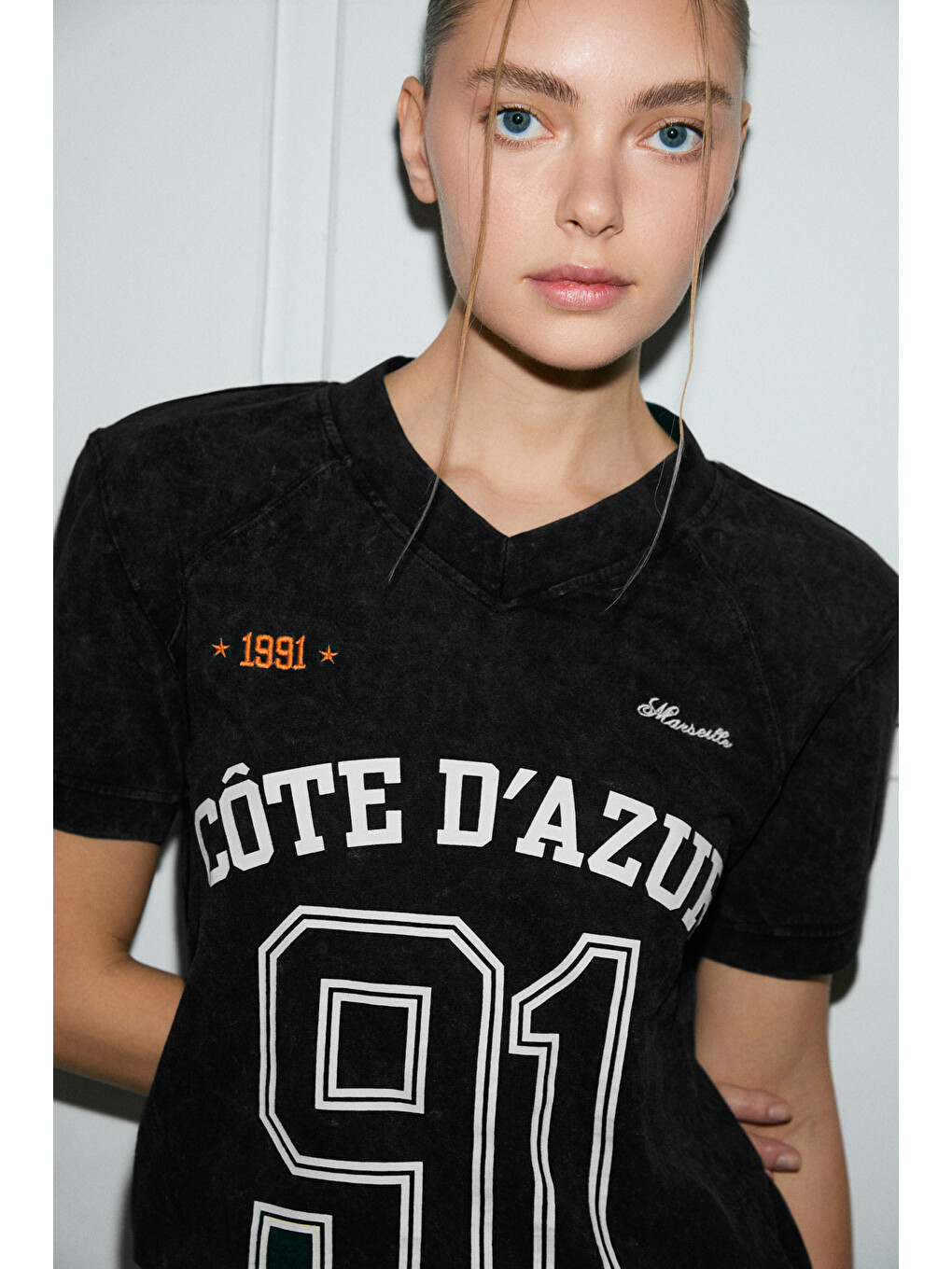 Rugba Kadın %100 Pamuk Yıkamalı Vatkalı Baskı Detaylı Regular Fit Siyah T-shirt-5