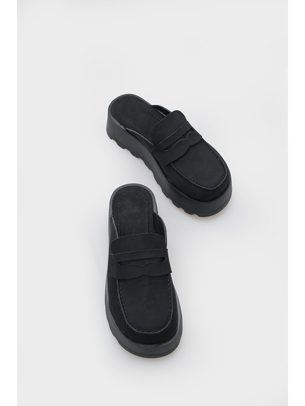 Siyah Karrie Süet Görünümlü Kadın Sabo-5