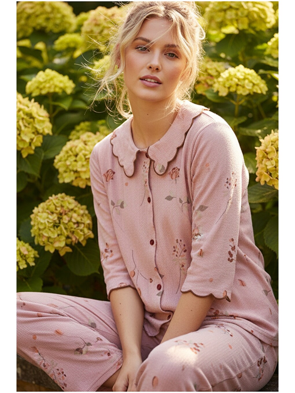 Pembe Bürümcük-krınkıl Nakışlı Düğmeli Pijama Takım 26120575
