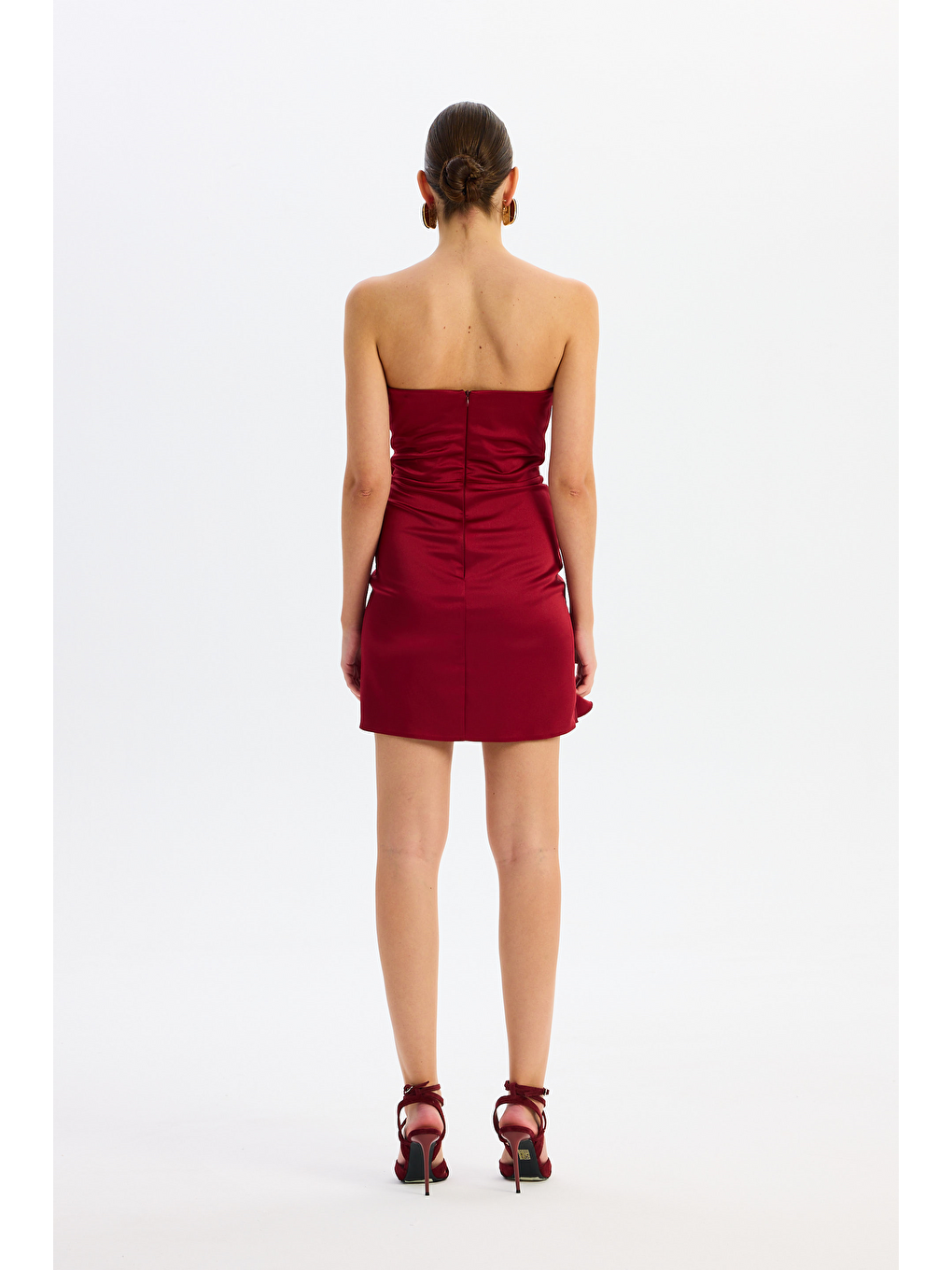 Bordo Straplez Taşlı Saten Abiye Elbise-4