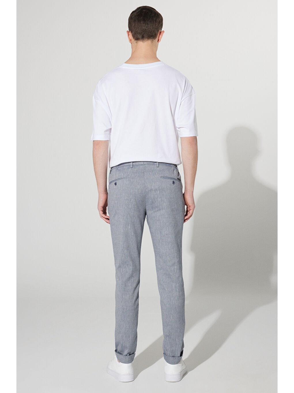 Erkek Lacivert Slim Fit Dar Kesim Keten Karışımlı Yan Cepli Beli Bağlamalı Pantolon-4