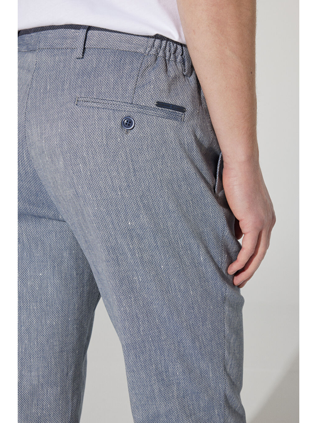 Erkek Lacivert Slim Fit Dar Kesim Keten Karışımlı Yan Cepli Beli Bağlamalı Pantolon-5