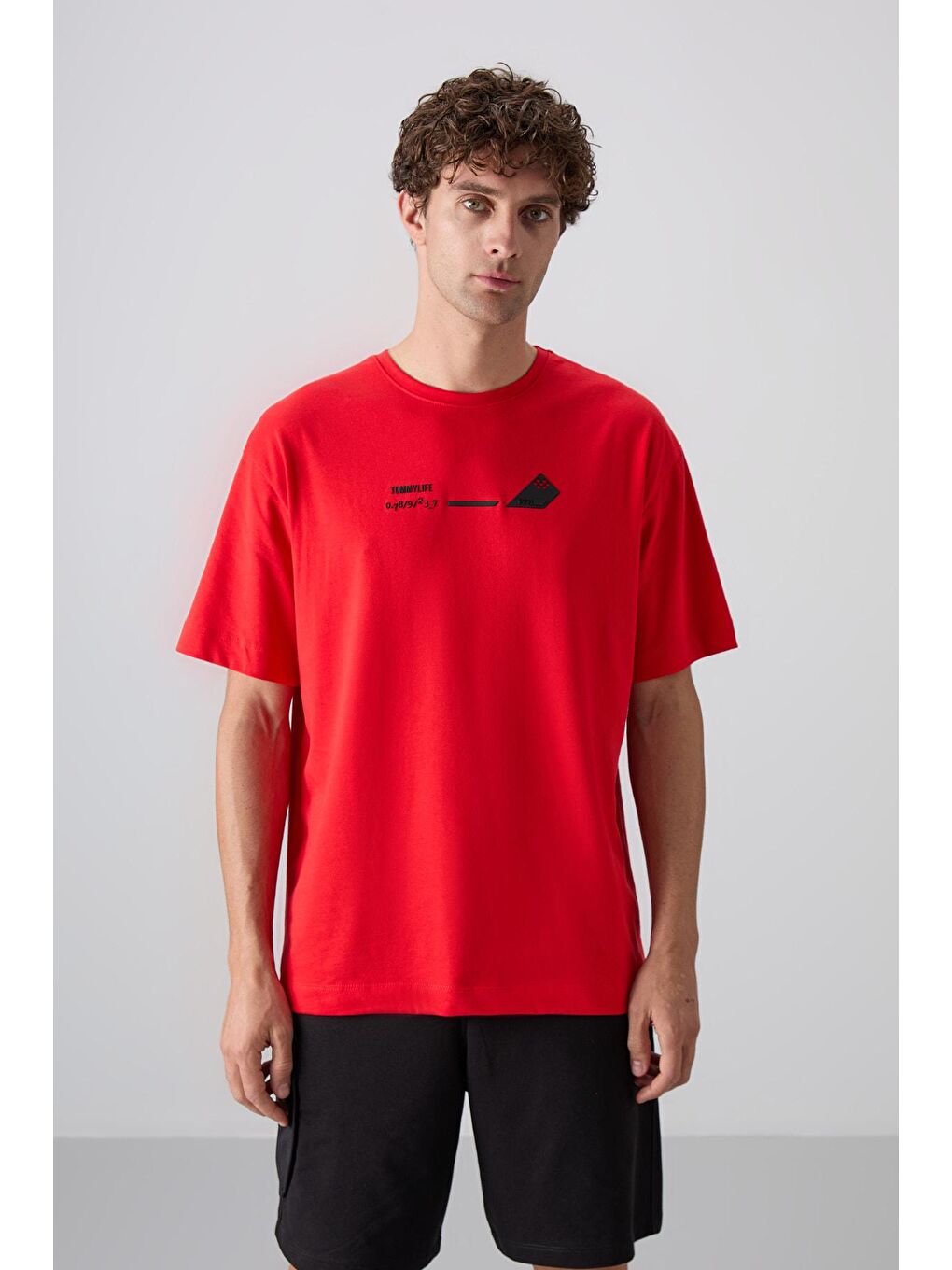 TOMMYLIFE Kırmızı Pamuklu Kalın Yumuşak Dokulu Oversize Fit Baskılı Erkek T-Shirt - 88330