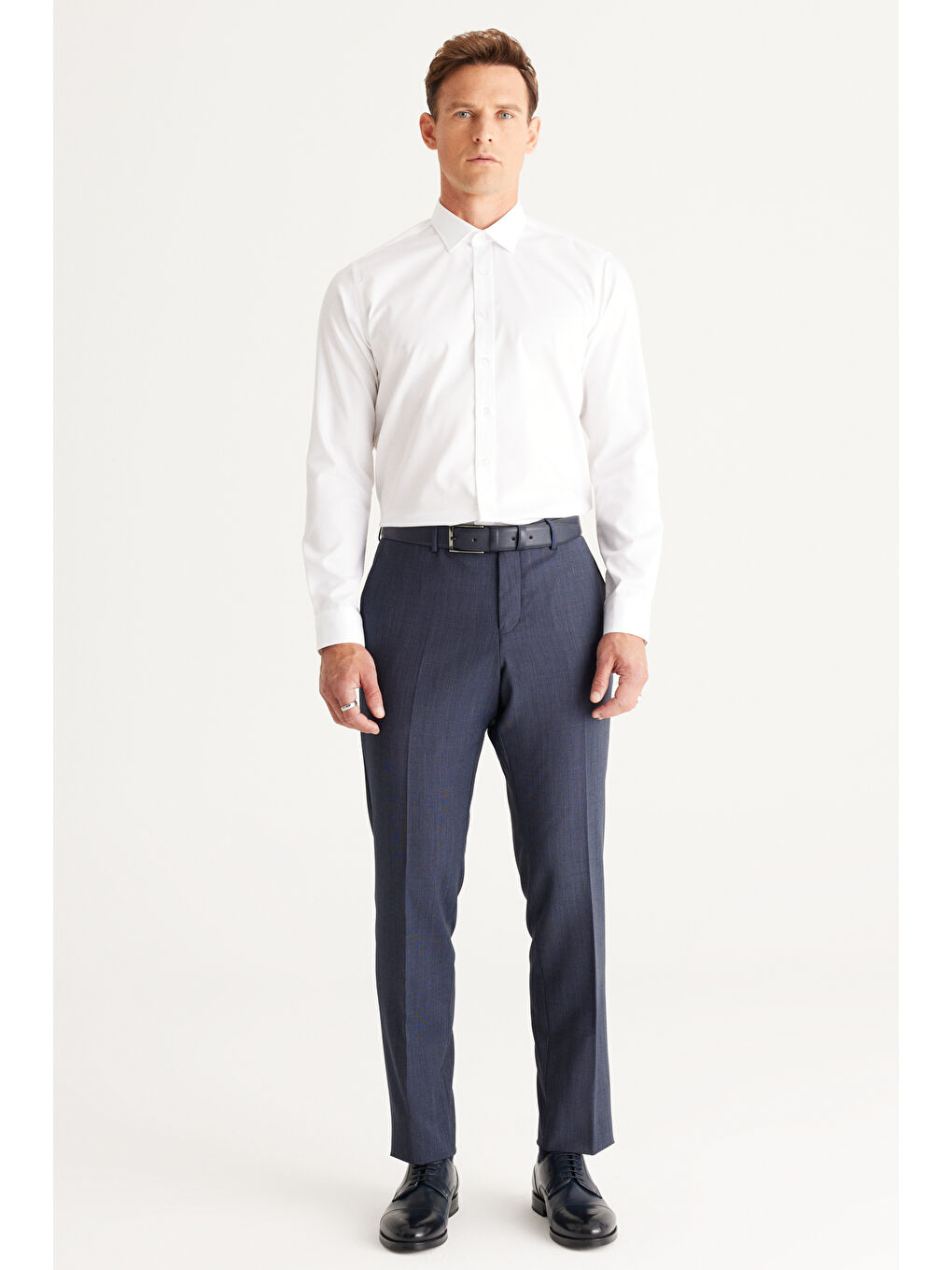 Erkek Beyaz Ütü Gerektirmeyen Non-Iron Slim Fit %100 Pamuk Gömlek-1