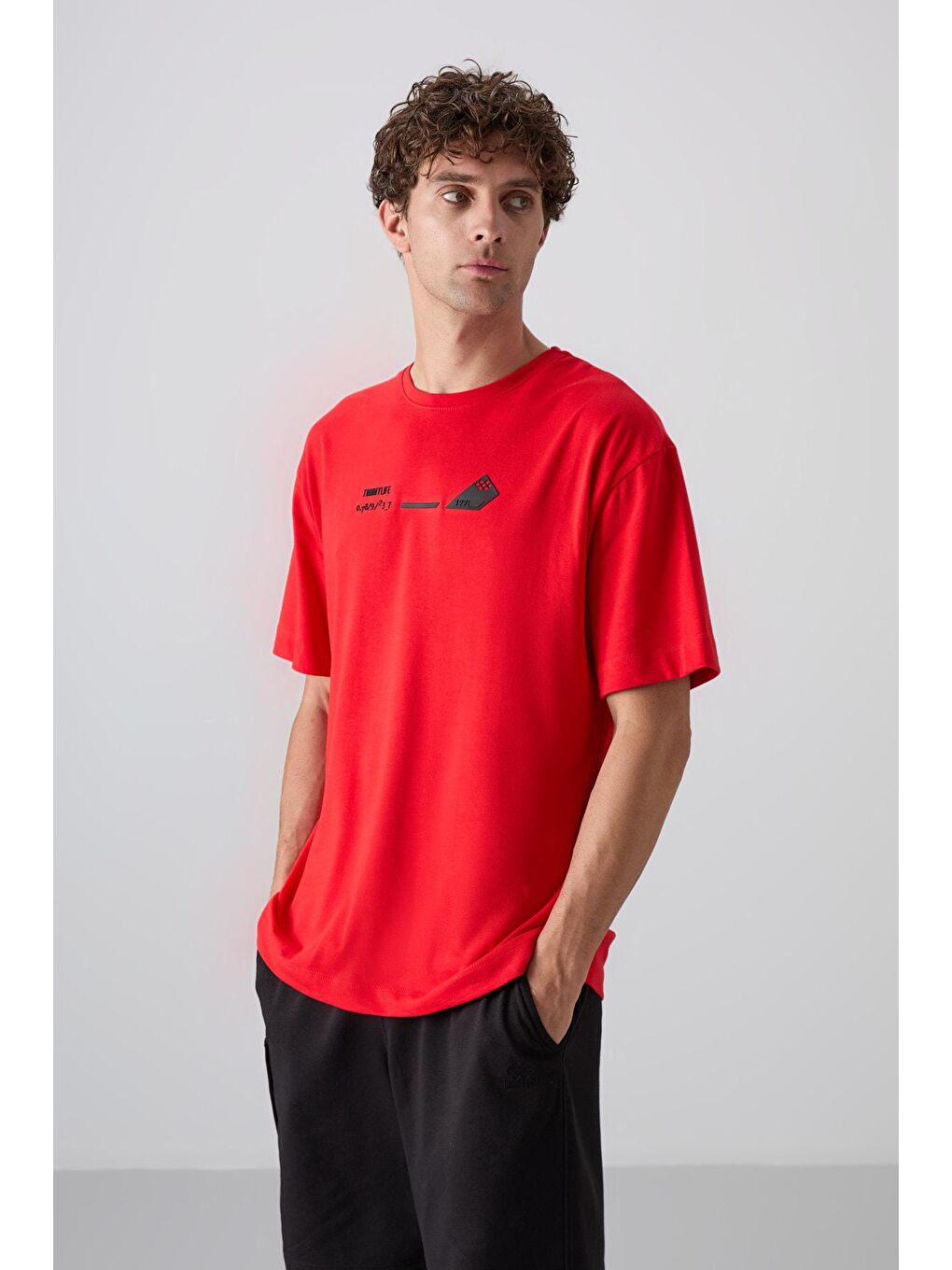 TOMMYLIFE Kırmızı Pamuklu Kalın Yumuşak Dokulu Oversize Fit Baskılı Erkek T-Shirt - 88330 - 3