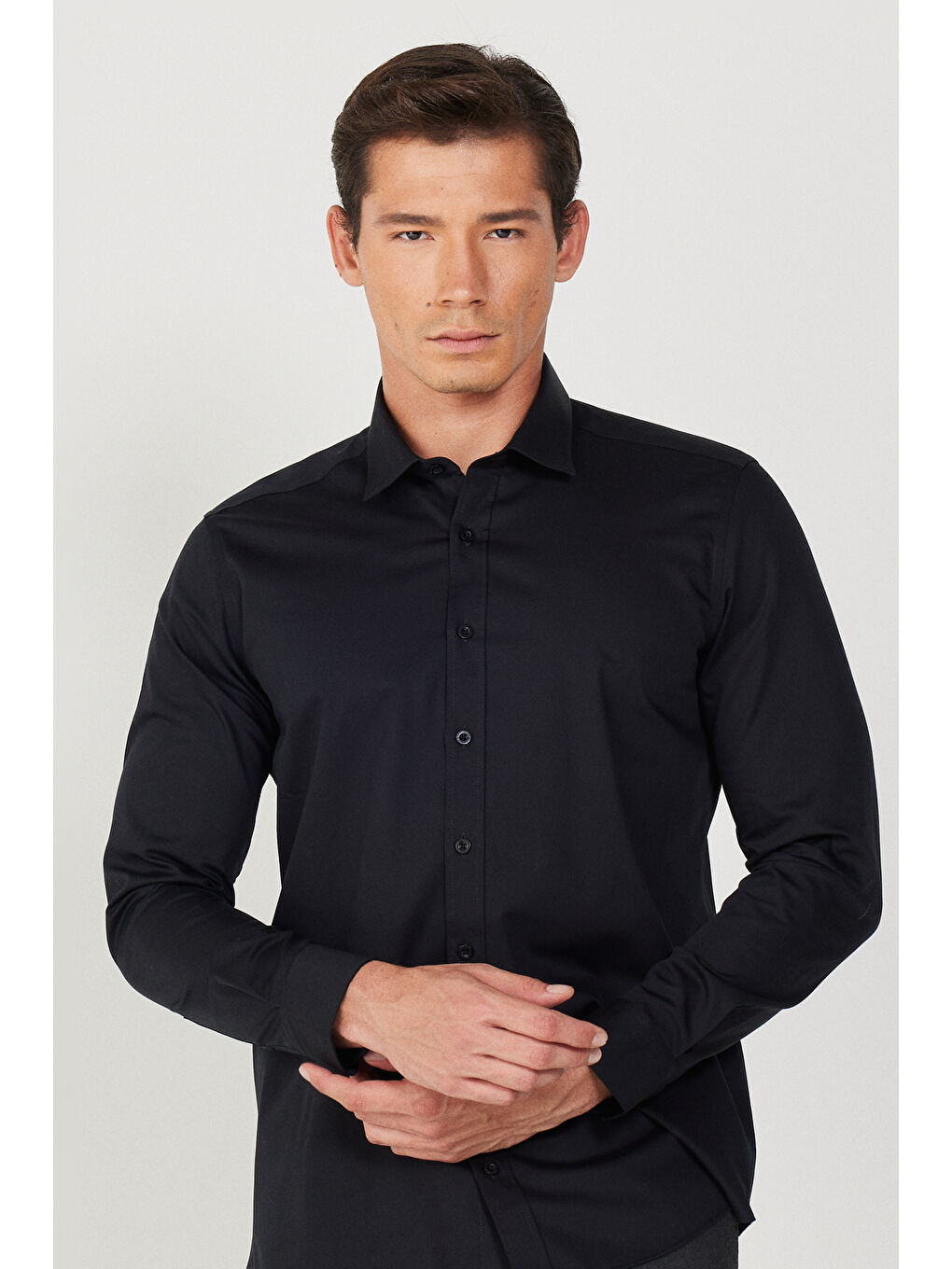 Erkek Siyah Ütü Gerektirmeyen Non-Iron Slim Fit %100 Pamuk Gömlek-3