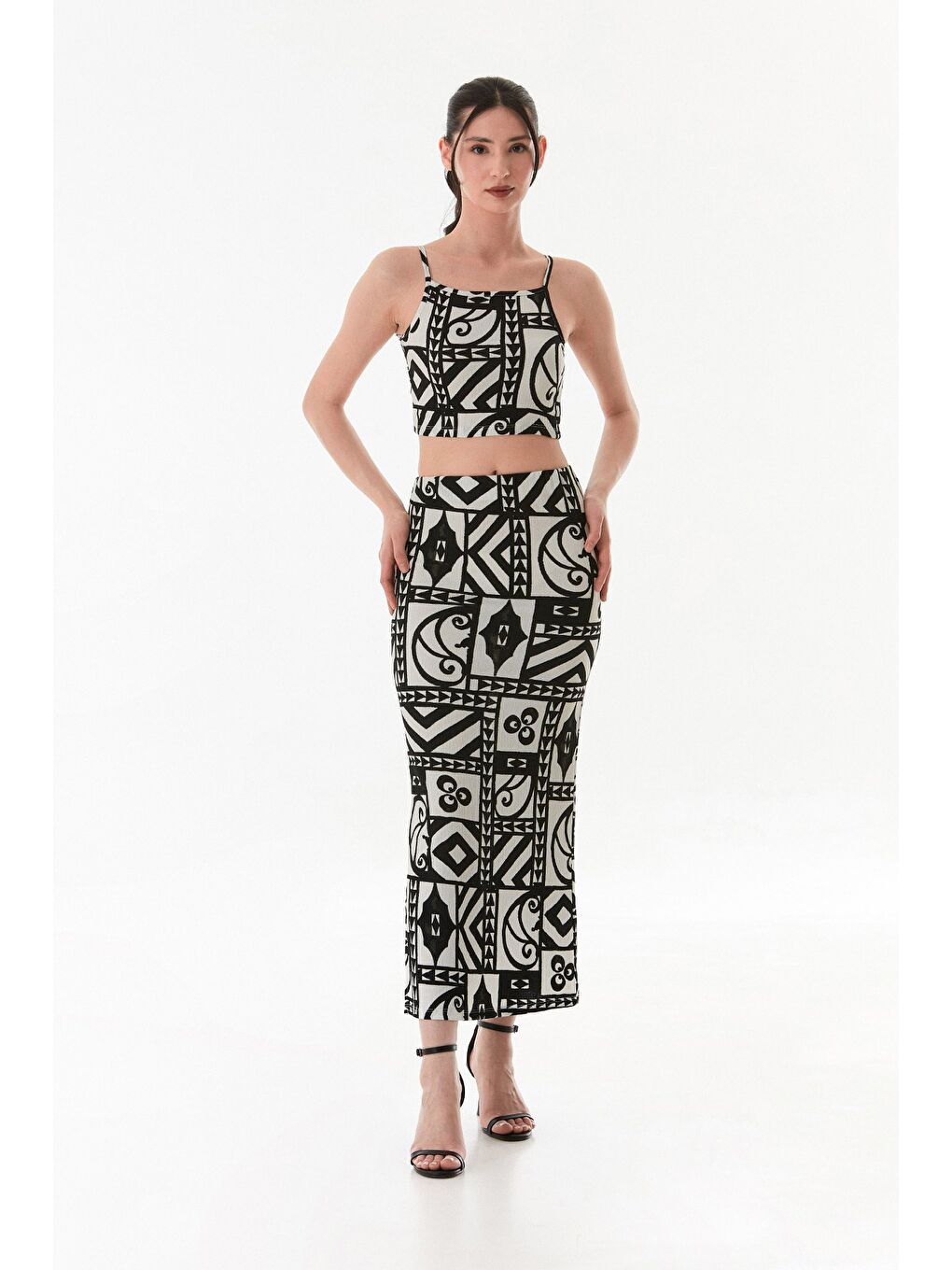 Siyah Bürümcük Kumaş Desenli 2 Li Takım