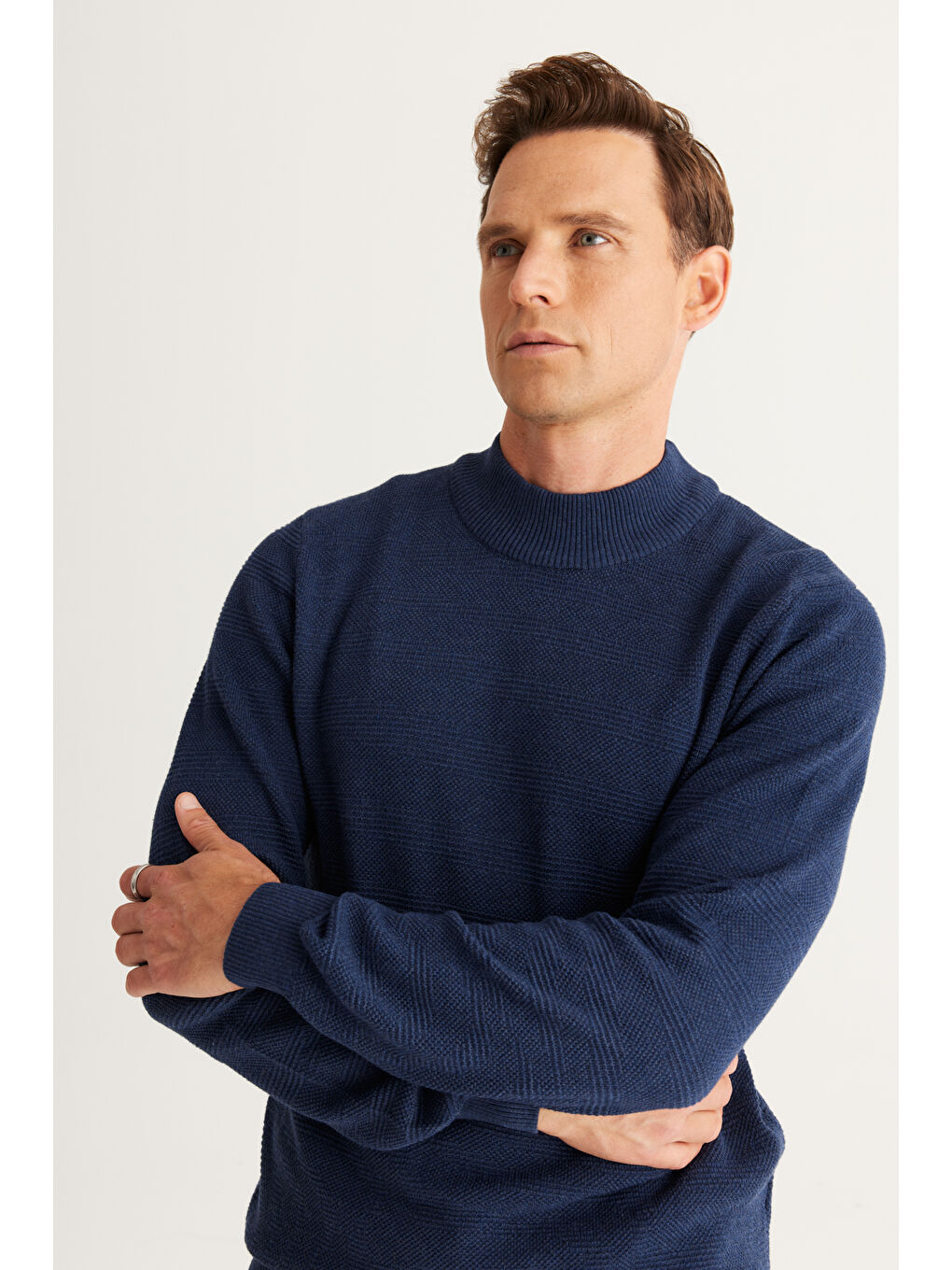 Erkek İndigo Recycle Standart Fit Normal Kesim Yarım Balıkçı Yaka Pamuklu Jakarlı Triko Kazak-1