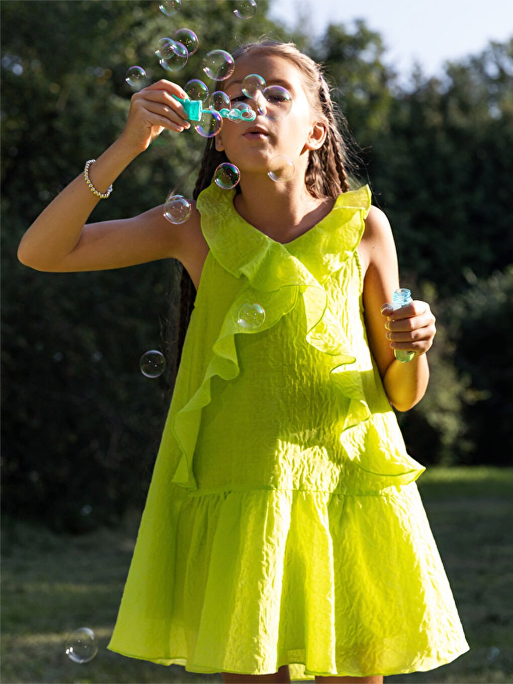 Neon Yeşil Kolsuz Fırfırlı Kız Çocuk Elbise-3