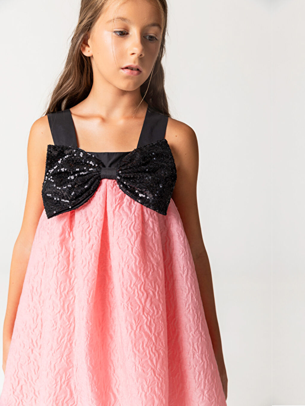 Payet Fiyonk Detaylı Pembe Jakar Kız Çocuk Elbise-2