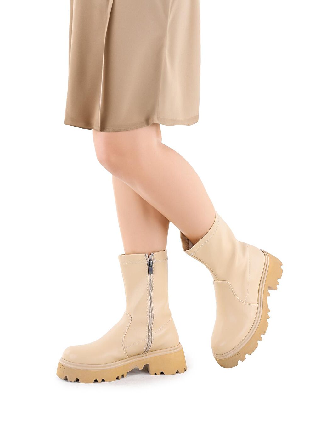 Bej Cilt Fermuarlı Kadın Bot Ayakkabı Fls 52-810-1
