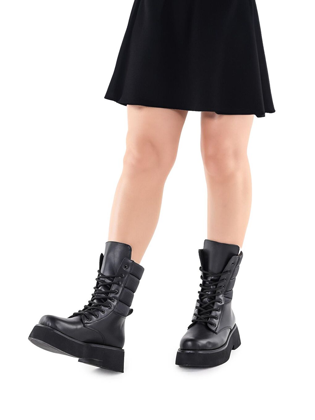 Siyah Cilt Fermuarlı Kadın Bot Ayakkabı Fls 52-454-1