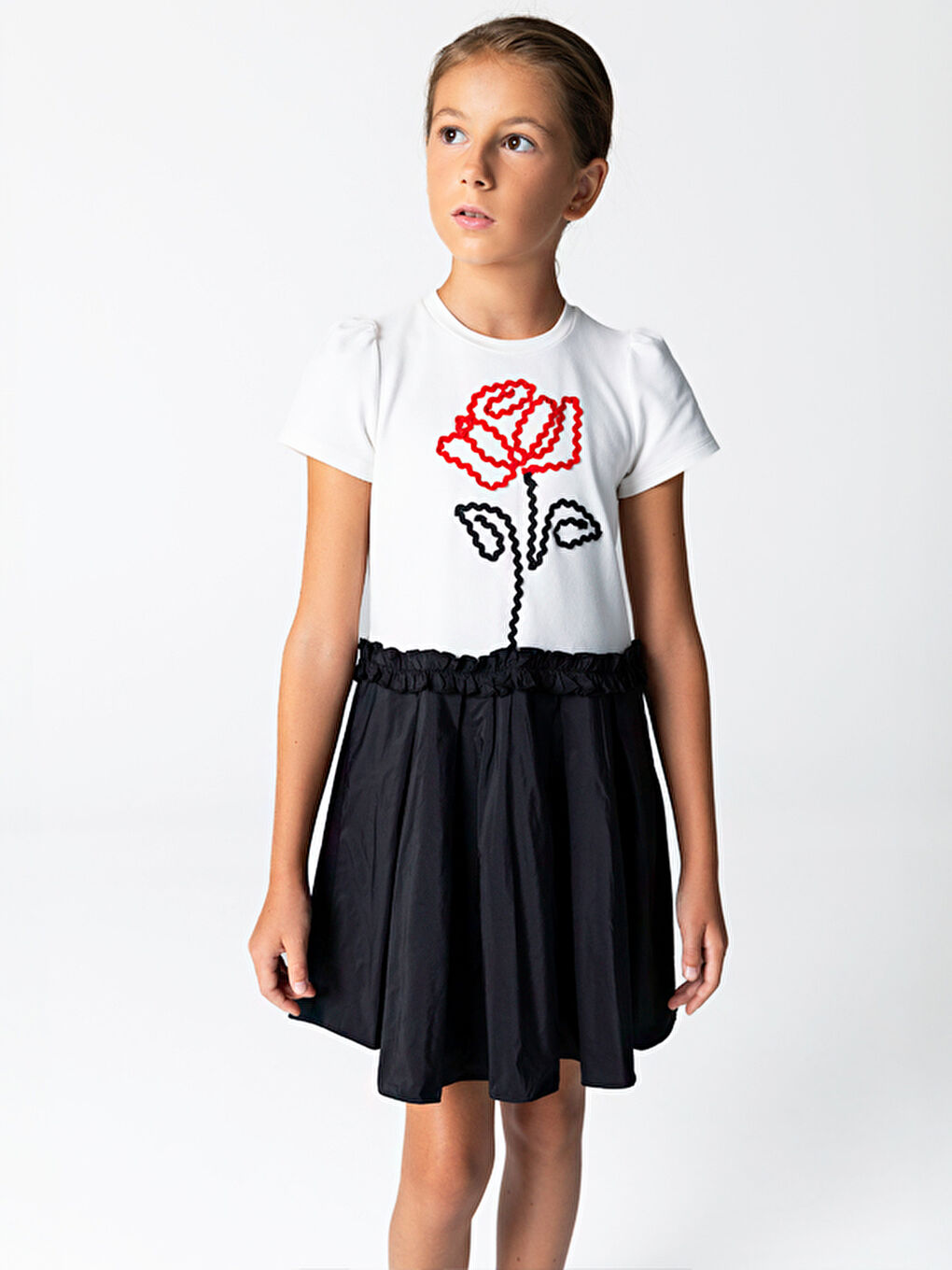 Siyah Gül Desenli Örme Üst Tafta Etek Elbise