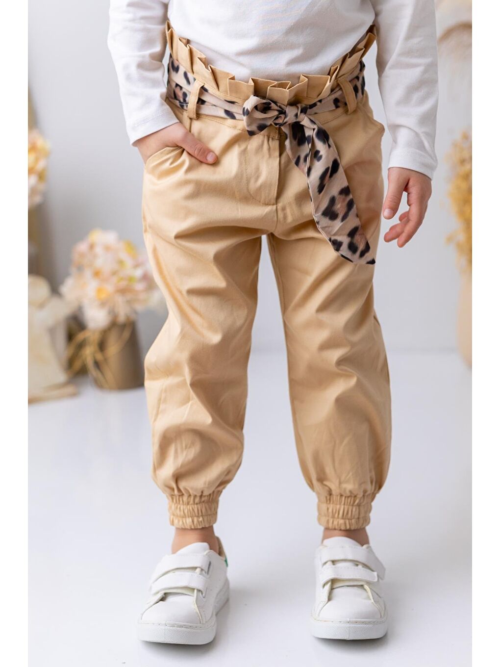Kız Çocuk Beli Büzgülü Jogger Pantolon - Bej