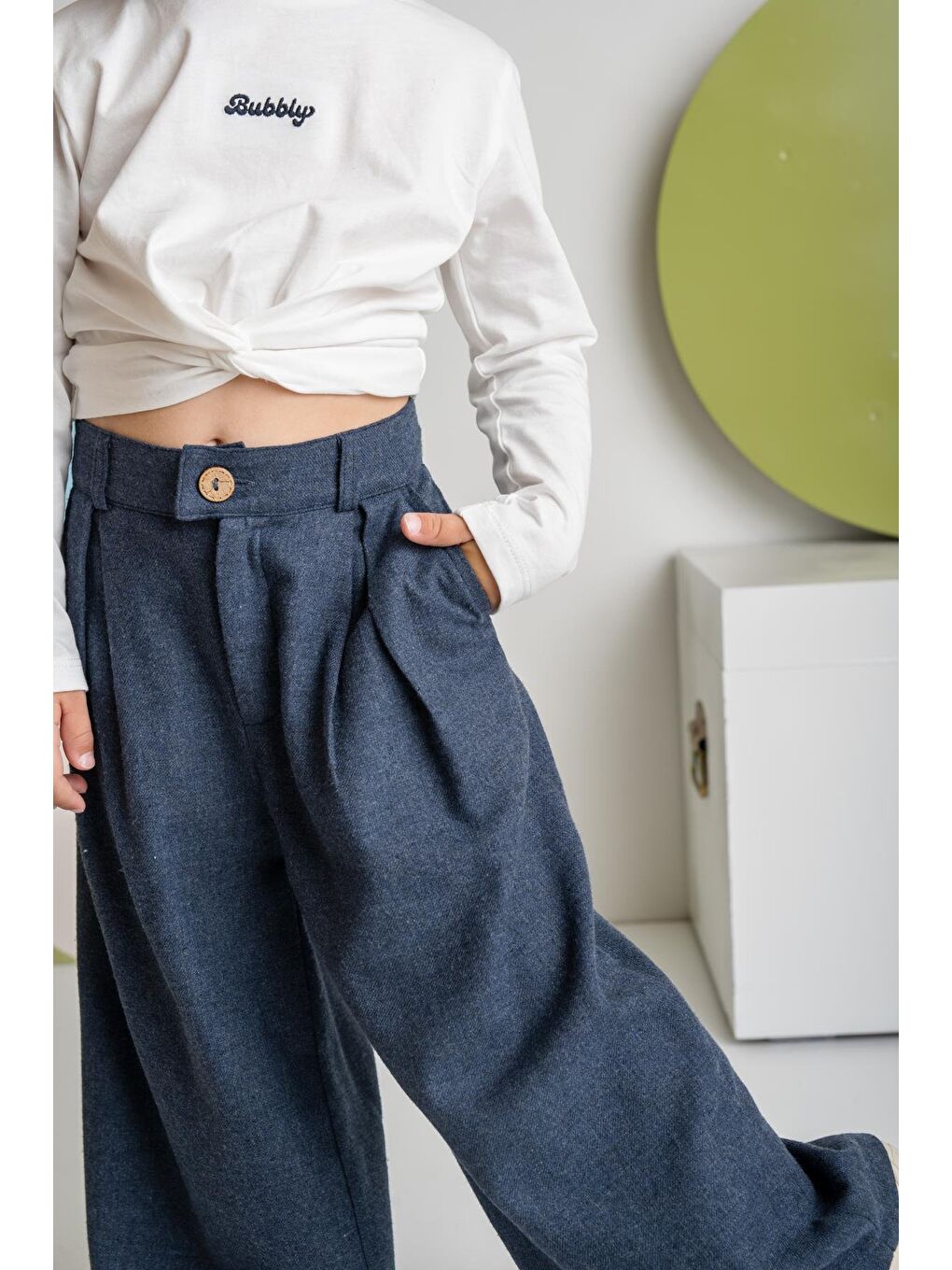 Kız Çocuk İnce Kaşe Pileli Bol Pantolon - Lacivert-3