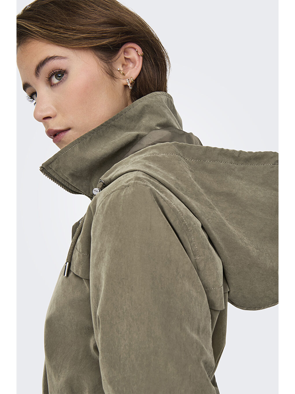 Yeşil Onlnewstarline Regular Fit Kapüşonlu Cepli Mevsimlik Kadın Mont 15218612-4