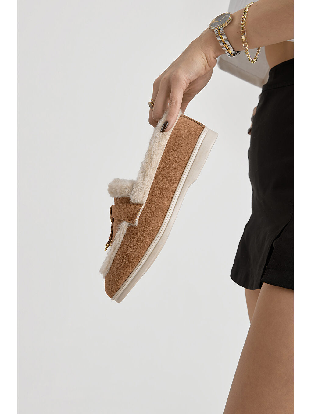 Kahverengi Kadın Taba Termo Taban Kürk Detaylı Süet Görünümlü Tokalı Günlük Loafer Ayakkabı-1