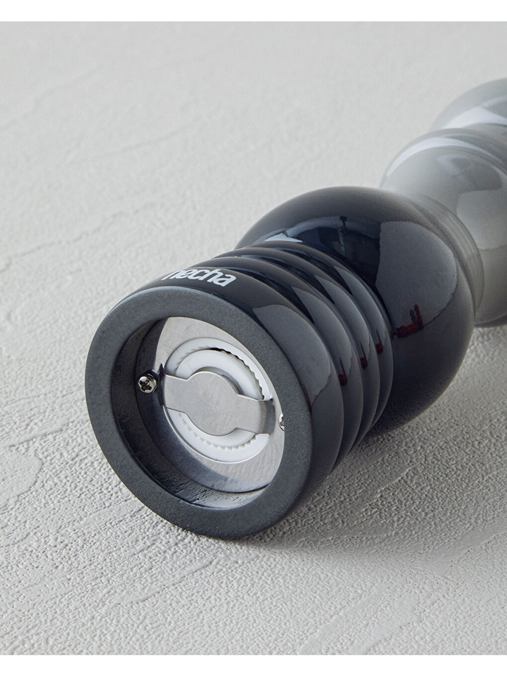 Renksiz Meşe Değirmen 15 cm Siyah-1