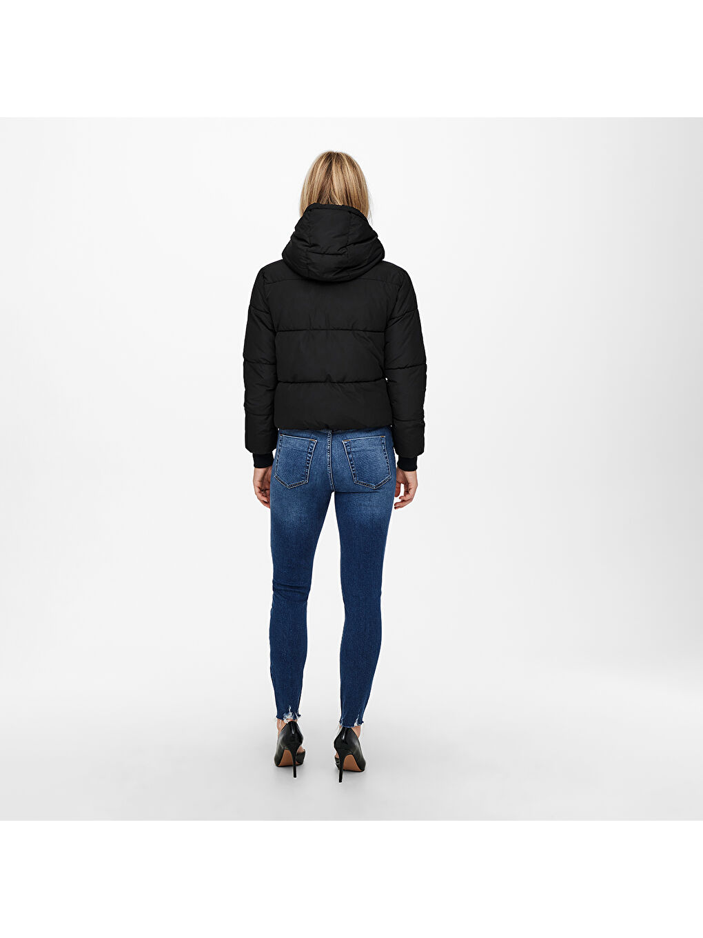 Newerica Life Short Kadın Siyah Kapüşonlu Ceket-3